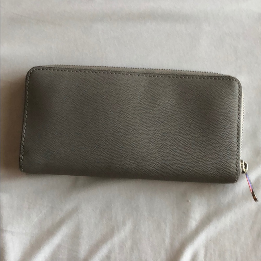 Wallet - Picture 2 of 3
